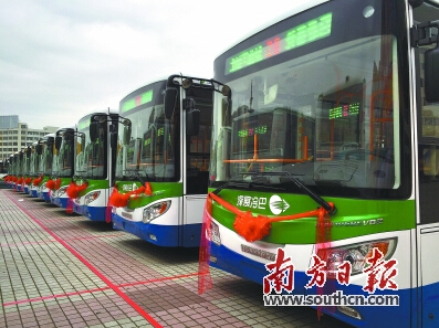 汕頭首個(gè)電動(dòng)公交車充電站投入使用.jpg